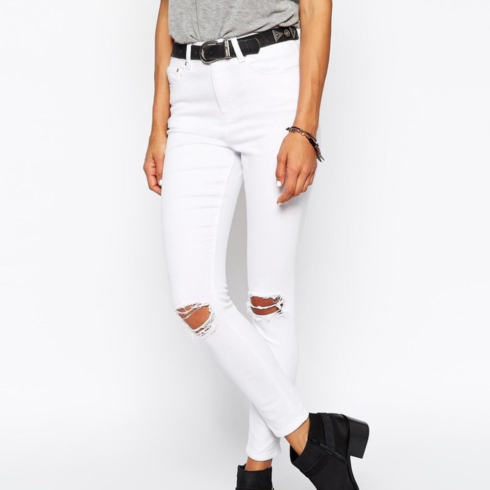 ASOS Ridley Skinny Ankle Grazer Ripped Jeans